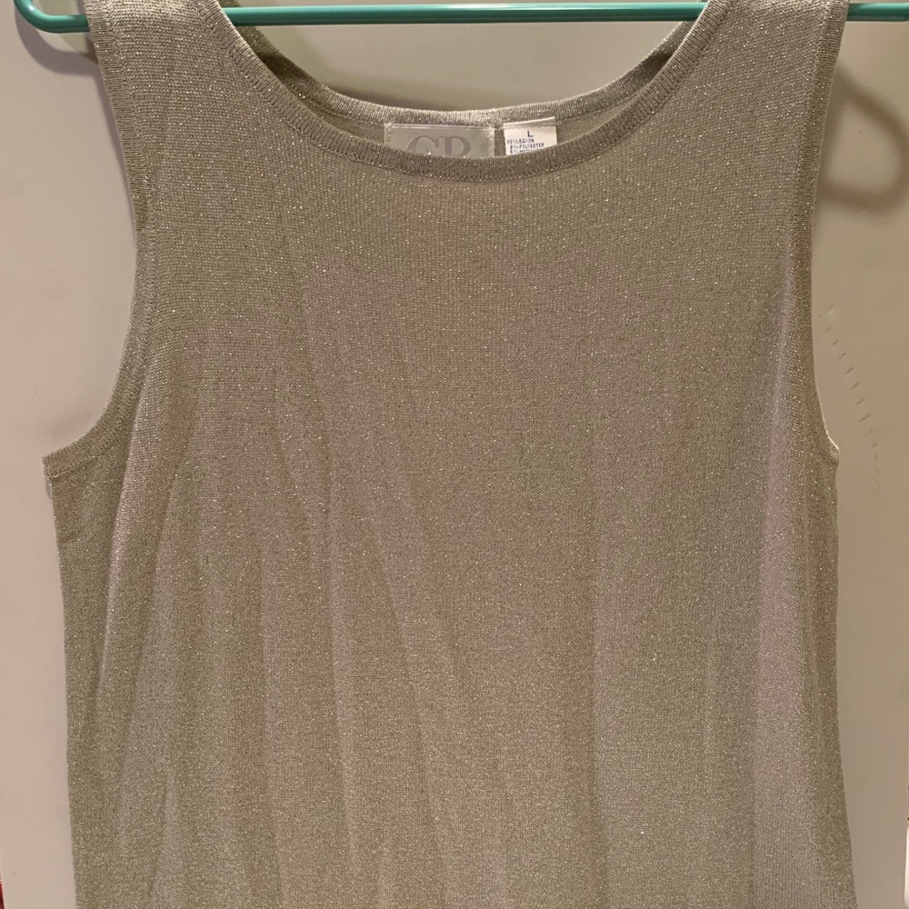 WOMEN’S C. B. COLLECTIONS SILVER METALLIC TANK.